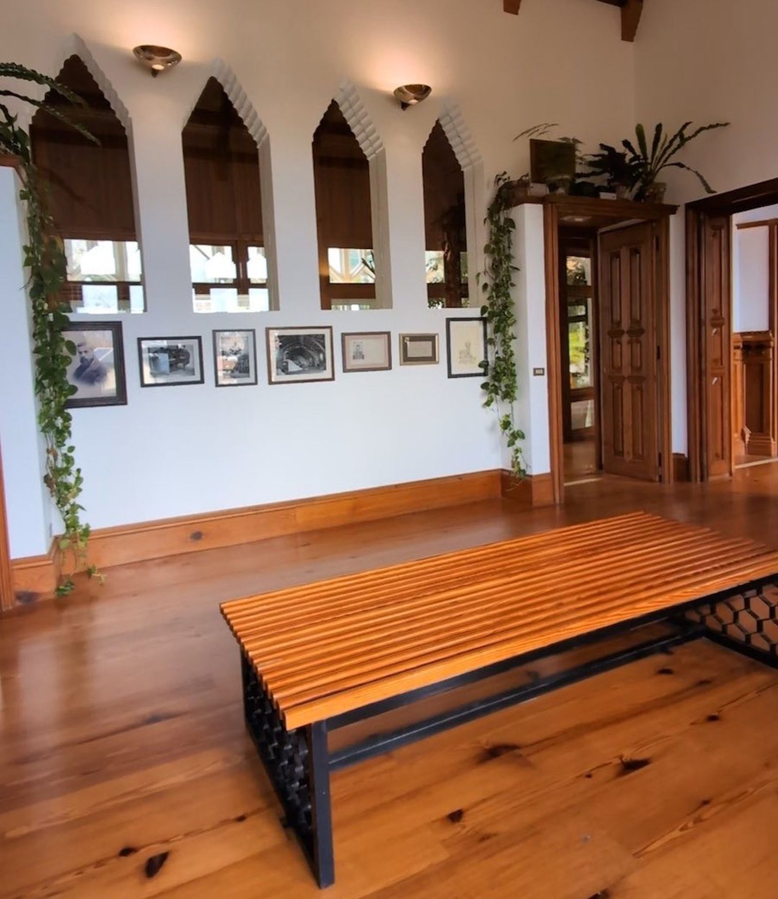 cantabria-comillas-capricho-gaudi-salon.jpeg